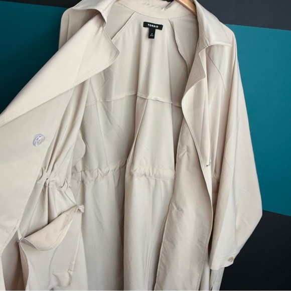 Torrid Women's Beige Trench Coat - Picture 7 of 13